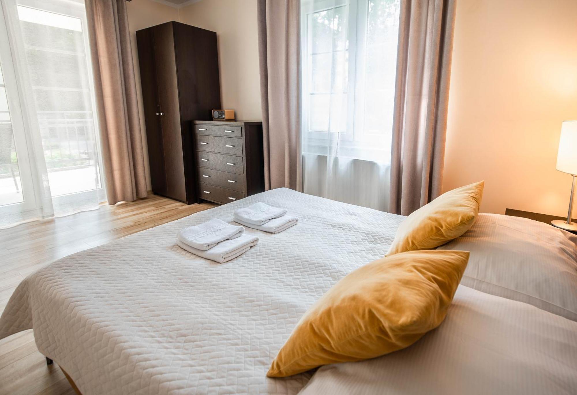 Apartamenty Na Wyspie - Villa Park - Parking Świnoujście Екстериор снимка